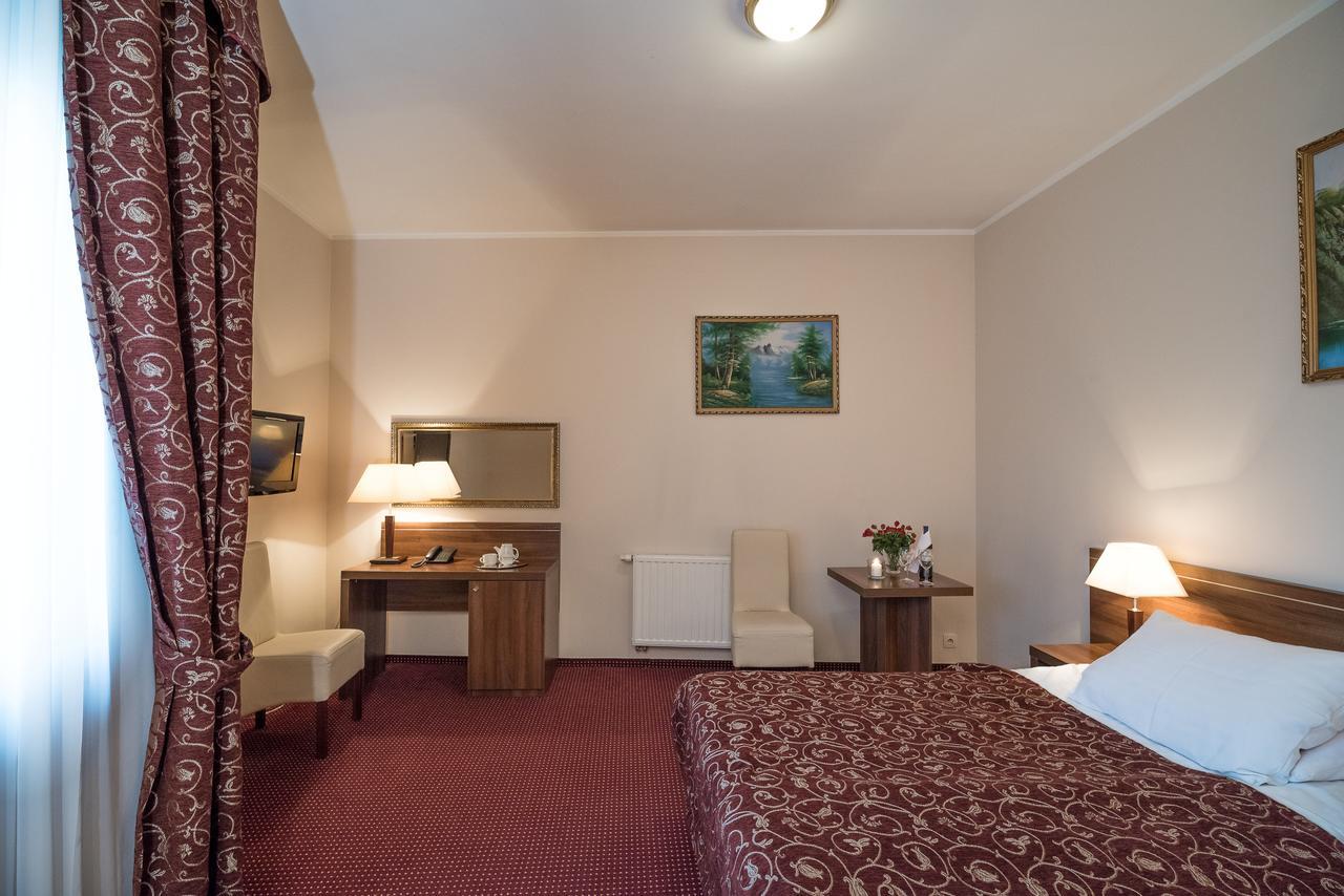 Jasek Premium Hotel ヴロツワフ エクステリア 写真