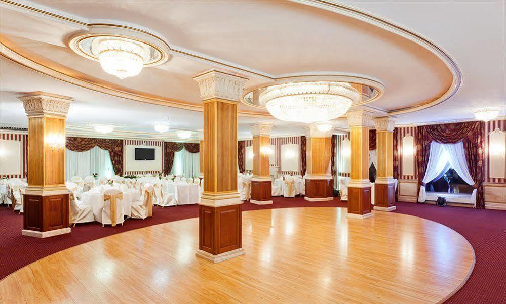 Jasek Premium Hotel ヴロツワフ エクステリア 写真