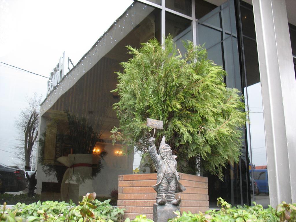 Jasek Premium Hotel ヴロツワフ エクステリア 写真