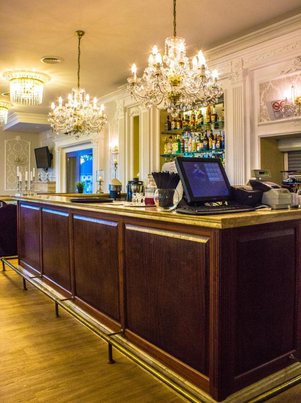Jasek Premium Hotel ヴロツワフ エクステリア 写真