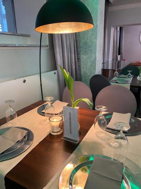 Jasek Premium Hotel ヴロツワフ エクステリア 写真